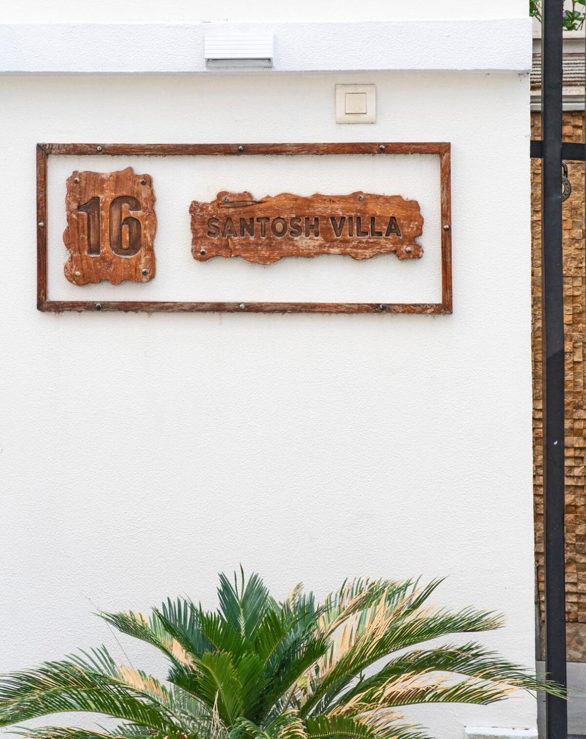 Santosh Villa - The House Of Antiques And Art 烏代浦 外观 照片