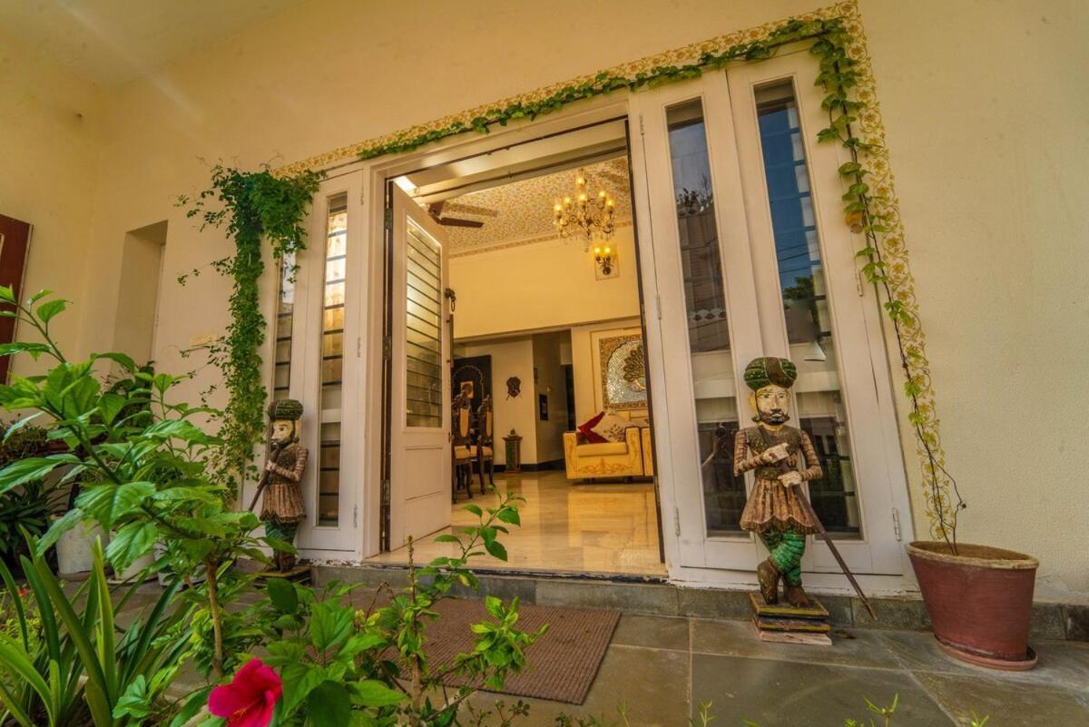 Santosh Villa - The House Of Antiques And Art 烏代浦 外观 照片