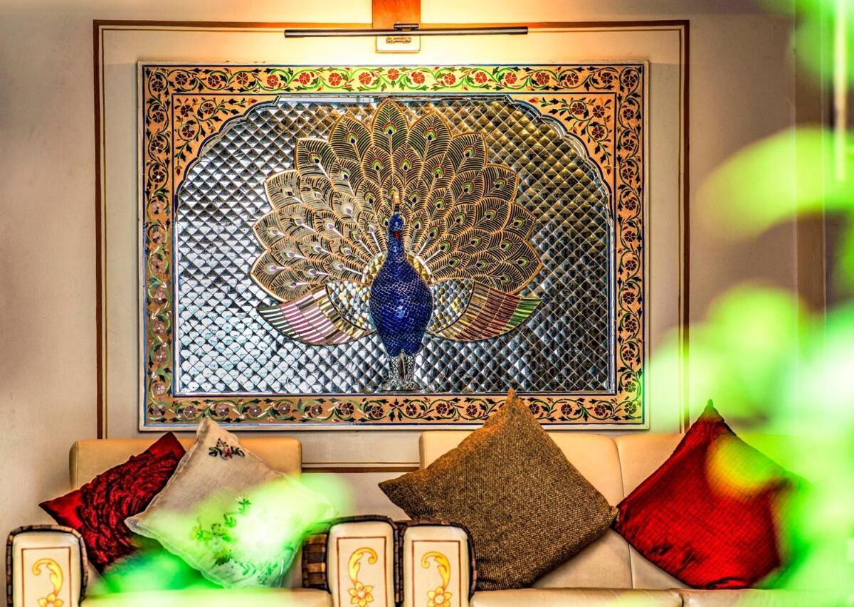 Santosh Villa - The House Of Antiques And Art 烏代浦 外观 照片
